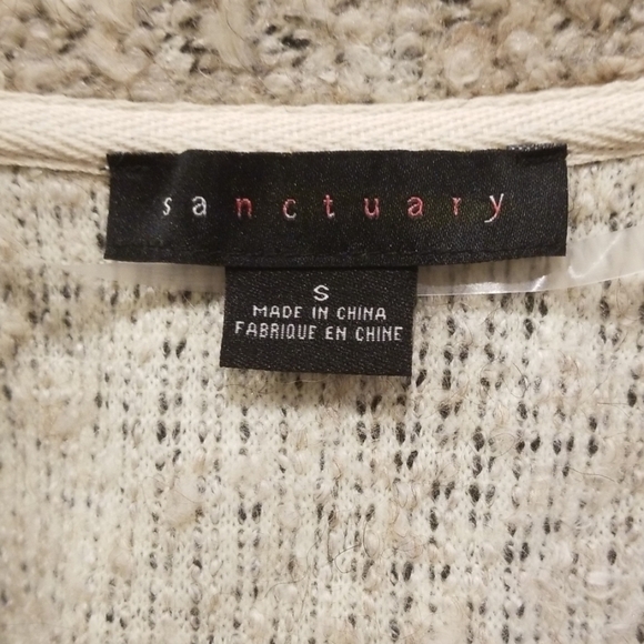 💕SANCTUARY💕 Cropped Three Button Cardigan Sweater Neutral Beige Small S NWOT - Picture 2 of 7